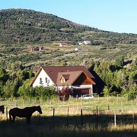 Woodland Farmhouse Inn-2